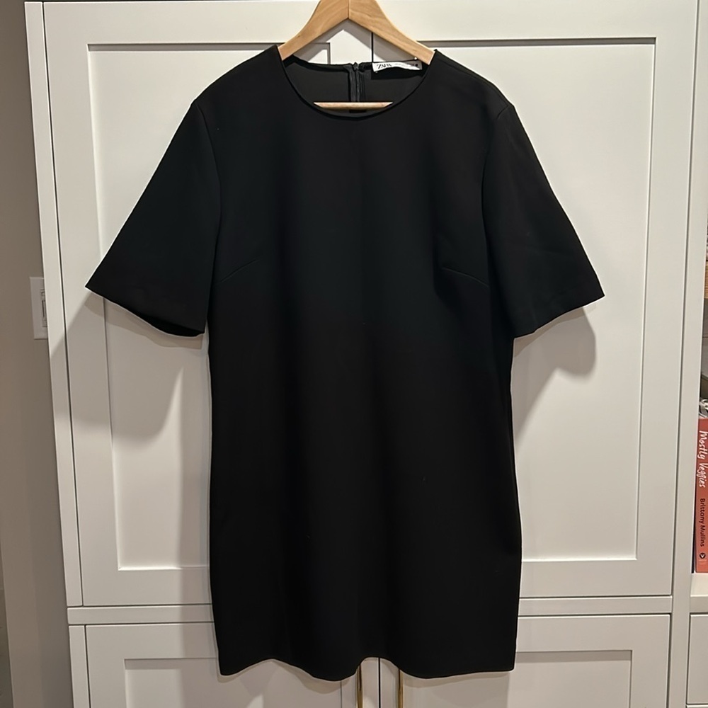 Zara Mini Black Classic A-line Dress Short Round Neck Short Sleeves Size XXL